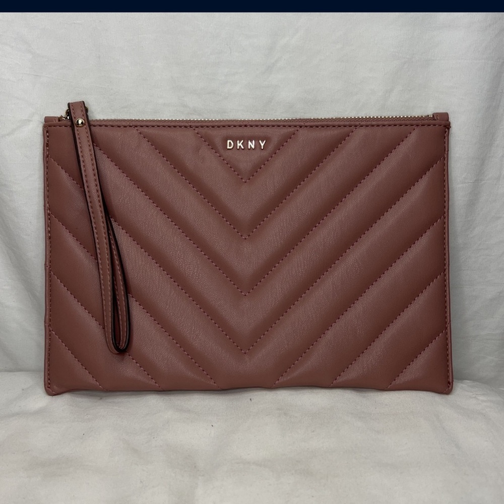 DKNY - Clutch